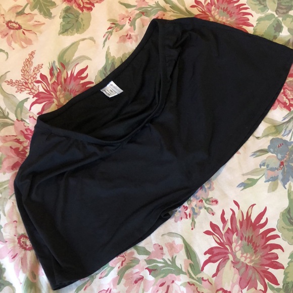 LIZ CLAIBORNE Size 16W Swim Skirt with Brief BLACK Modest Bikini
$49 NEW - Picture 2 of 11